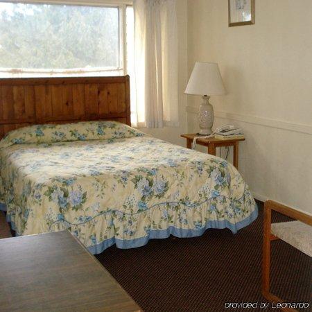 Windmill Inn Lynden Room photo